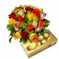 Bouquet de 24 rosas mix y chocolates