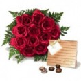 Bouquet especial de 24 rosas y chocolates Ferrero Rocher.